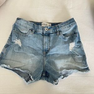 Abercrombie Kids Mini Mom Denim Short